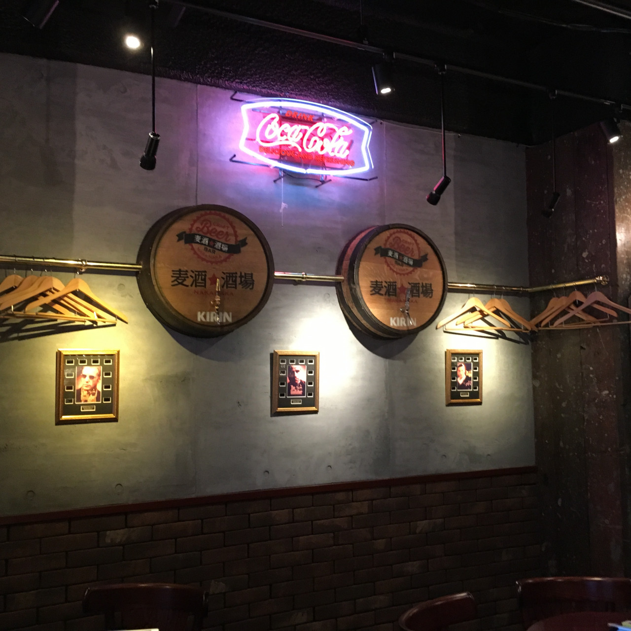 神奈川　東京で飲食店内装工事を頼むなら